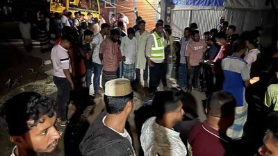 গণপিটুনিতে ট্রাকচালক নিহত হন