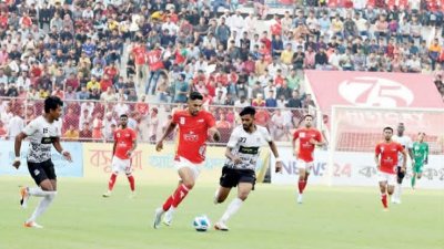 ‘কিংসের মাঠ নিয়ে অনেক অভিযোগ, কেন খেলবো?’