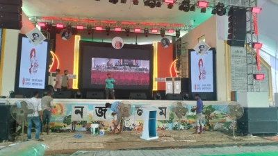 ত্রিশালে প্রধানমন্ত্রীর আগমন ঘিরে তৈরি করা মঞ্চ
