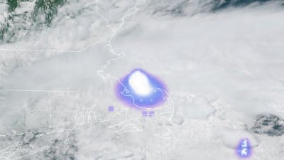যুক্তরাষ্ট্রের উত্তর-পূর্বাঞ্চলের আকাশে বায়ুমণ্ডলে প্রবেশ করে একটি উল্কাপিণ্ড বিস্ফোরিত হয়েছে। ছবি: এক্স থেকে নেওয়া