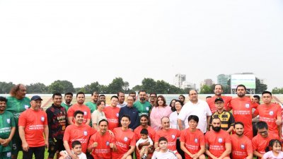 আর্মি স্টেডিয়ামে ম্যাচের আয়োজন করা হয়