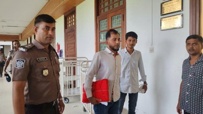 মোট ৭২ পৃষ্ঠার নথি উচ্চ আদালতে পাঠানো হয়েছে