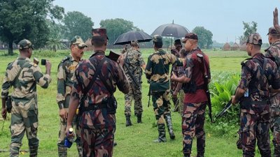বকশীগঞ্জ উপজেলার রামরামপুর সীমান্ত দিয়ে পুশইনের চেষ্টাকে কেন্দ্র করে বিজিবির সঙ্গে বিএসএফের উত্তেজনাকর পরিস্থিতি সৃষ্টি হয়েছে