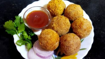 থেচা চিকেন বল