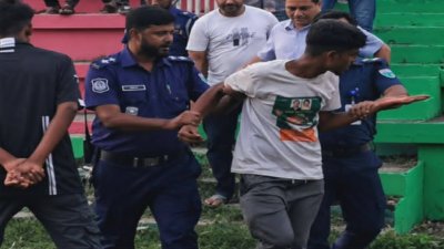 আটক যুবকের নাম সোহেল রানা