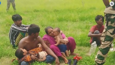 সীমান্তের শূন্যরেখার কাছ থেকে দুই শিশুসন্তানসহ দম্পতিকে সরিয়ে নেওয়া হয়েছে