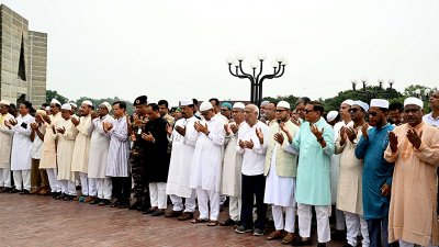 প্রতিমন্ত্রী হারুন আল রশিদের জানাজা অনুষ্ঠিত