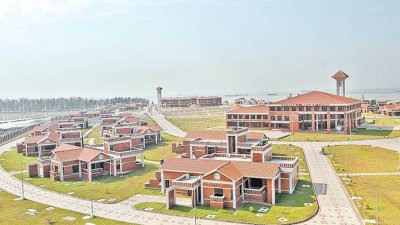 কর্ণফুলী টানেলের সাত তারকা অতিথিশালা তিন বছর ধরে খালি পড়ে আছে