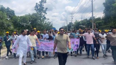ছাত্রলীগের বিক্ষোভ মিছিল