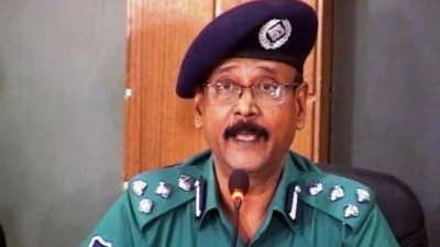সাবেক অতিরিক্ত আইজিপি ইকবাল বাহার (ফাইল ছবি)।