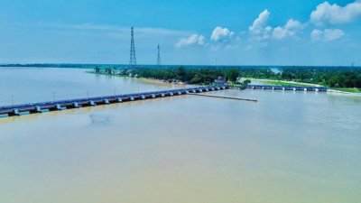 নদীর পানি বিপদসীমার ওপরে (ফাইল ছবি)।