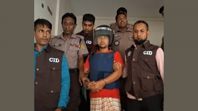 আদালতে নেওয়া হচ্ছে এশিয়ার সর্ববৃহৎ রামমূর্তি নির্মাণের উদ্যোক্তা শ্রী হরিদাস চন্দ্র তরনী দাসকে