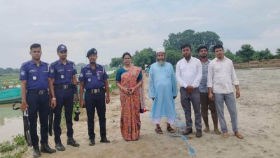 ব্রাহ্মণবাড়িয়ায় অবৈধভাবে তিতাস নদীতীরবর্তী জায়গা ভরাটের দায়ে জাতীয় নাগরিক পার্টির (এনসিপি) এক নেতাকে দুই লাখ টাকা জরিমানা করেছেন ভ্রাম্যমাণ আদালত।
