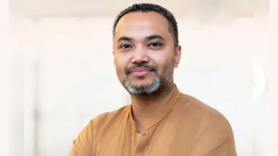 প্রধানমন্ত্রীর শিক্ষা এবং প্রাথমিক ও গণশিক্ষা বিষয়ক উপদেষ্টা মাহদী আমিন