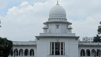 অর্ধনমিত রাখা হয়েছে জাতীয় পতাকা