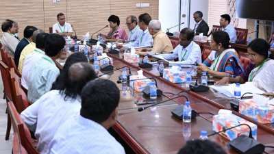 বৈঠকে প্রধানমন্ত্রী তারেক রহমান