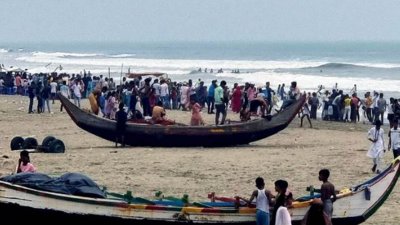 টেকনাফ উপকূলে একের পর লাশে উদ্ধারের ঘটনায় সীমান্ত এলাকায় নতুন করে উদ্বেগ তৈরি হয়েছে