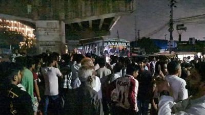 টঙ্গীর মিলগেট এলাকায় ঢাকা-ময়মনসিংহ মহাসড়ক অবরোধ