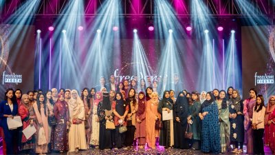 ‘স্কুটি নাকি গোল্ড’ ক্যাম্পেইনের বিজয়ীদের হাতে পুরস্কার তুলে দেওয়া হয়েছে