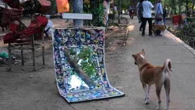 ধ্বংসের বিপরীতে সমষ্টিগত সৃষ্টির সংলাপ