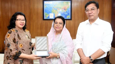 পর্যটনমন্ত্রী ও প্রতিমন্ত্রীর সঙ্গে ইন্দোনেশিয়ার রাষ্ট্রদূতের সাক্ষাৎ