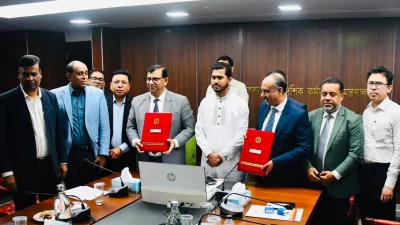 প্রবাসী কল্যাণ ও বৈদেশিক কর্মসংস্থান মন্ত্রণালয়ের সম্মেলন কক্ষে বিদেশে অবস্থানরত ও অভিবাসনপ্রত্যাশী বাংলাদেশি নাগরিকদের জন্য মন্ত্রণালয় ও জনতা ব্যাংক পিএলসি’র মধ্যে সমঝোতা স্মারক (এমওইউ) সই