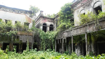 ফরিদপুরের বাইশরশি জমিদারবাড়ি। ছবি: উইকিপিডিয়া।