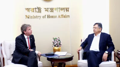 স্বরাষ্ট্রমন্ত্রীর সঙ্গে সাক্ষাৎ করেন সুইডেনের রাষ্ট্রদূত