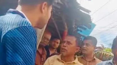 ব্যবসায়ী ও প্রকৌশলীকে মারধর