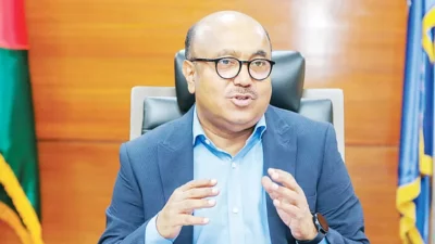 অধ্যাপক মোবাশ্বের মোনেম। ছবি: সংগৃহীত