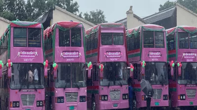 নারীদের যাত্রা যাত্রীবান্ধব ও নিরাপদ করতে ‘মহিলা বাস সার্ভিস’ চালু