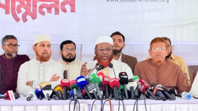 সংবাদ সম্মেলনে জামায়াত নেতারা