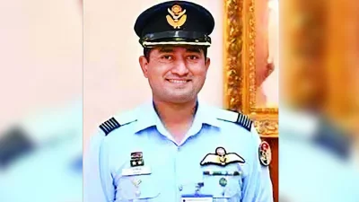 বিমানবাহিনীর উইং কমান্ডার সাইফুর রহমান (ছবি: সংগৃহীত)