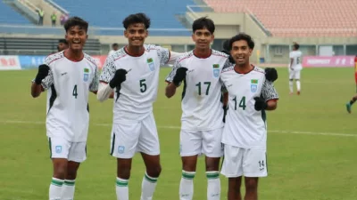 বাংলাদেশ অনূর্ধ্ব-১৭ দল।