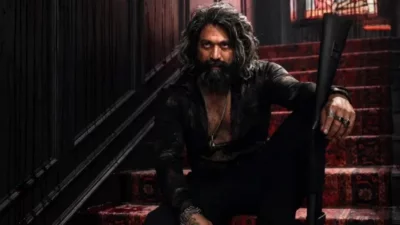 নারীদের নেতিবাচকভাবে উপস্থাপনের অভিযোগে ছবিটি সামাজিক যোগাযোগমাধ্যমে চরম ট্রোল ও সমালোচনার শিকার হচ্ছে