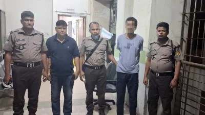 মুগদা হাসপাতালে ছিনতাই করে পালানোর চেষ্টাকালে একজন আটক