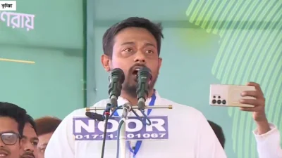 কুমিল্লার পথসভায় বক্তব্য দেন নাসীরুদ্দীন পাটওয়ারী