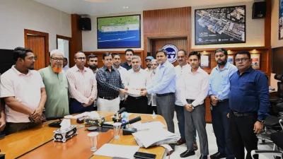চট্টগ্রাম বন্দরের শ্রমিক-কর্মচারীরা পেলেন ১৬ কোটি টাকার বোনাস