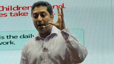 ঢাকা পিটিআইয়ে প্রশিক্ষণ কর্মশালায় প্রাথমিক ও গণশিক্ষা প্রতিমন্ত্রী ববি হাজ্জাজ