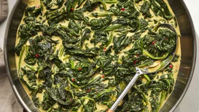 নারকেল দিয়ে পালংশাক