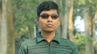 নওগাঁর শাকিল হোসেন