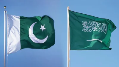 পাকিস্তান ও সৌদি আরবের পতাকা। ছবি: সংগৃহীত