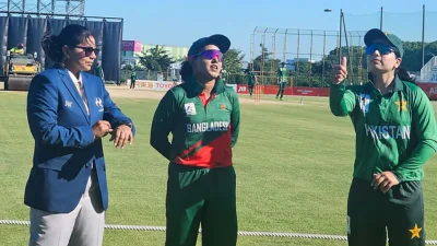 বাংলাদেশ বনাম পাকিস্তান ক্রিকেট ম্যাচের টস