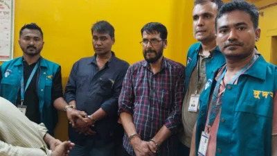 আটক সাব-রেজিস্ট্রার ও তার দুই সহযোগী