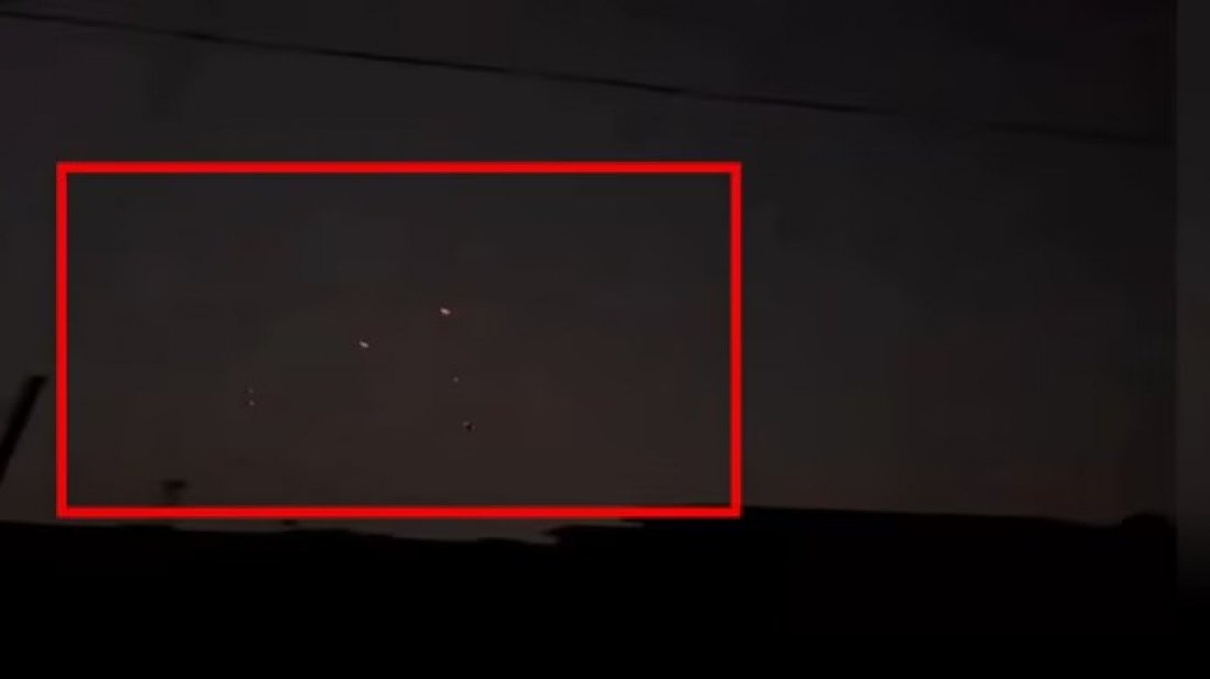 কাশ্মীরে পাকিস্তানি ক্ষেপণাস্ত্র হামলা প্রতিহত ও এফ-১৬ ভূপাতিতের দাবি ভারতের