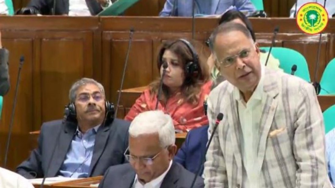 সংসদে বিদ্যুৎ, জ্বালানি ও খনিজ সম্পদমন্ত্রী ইকবাল হাসান মাহমুদ টুকু