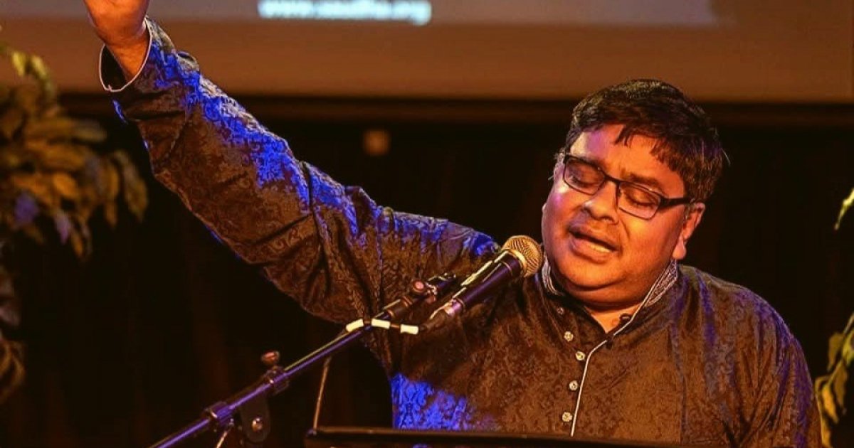 রূপকুমারী নদীর চুম্বন
