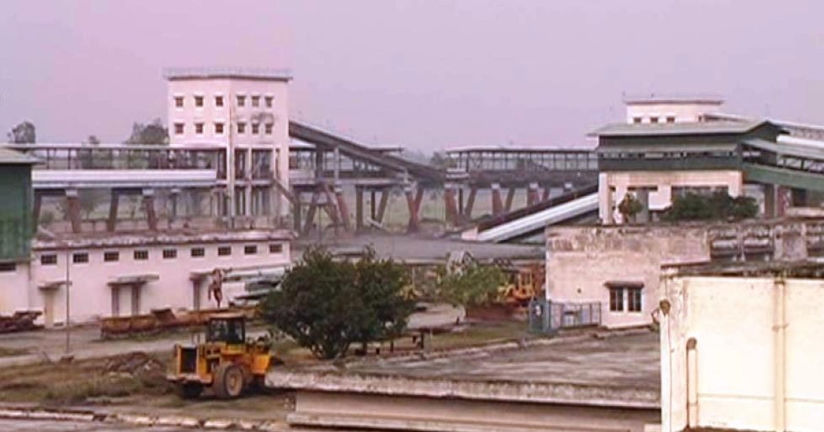 এক সপ্তাহ পর মধ্যপাড়া খনি থেকে পাথর উত্তোলন শুরু