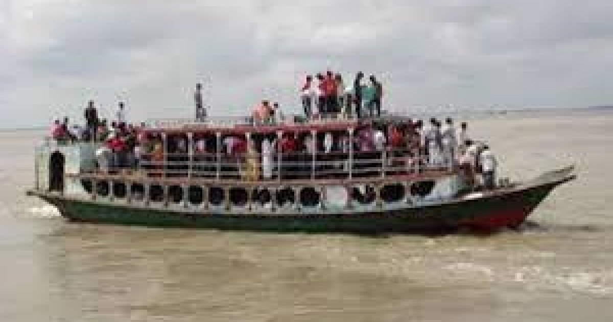 দৌলতদিয়া-পাটুরিয়া নৌপথে ৪৬ ঘণ্টা পর লঞ্চ চলাচল শুরু