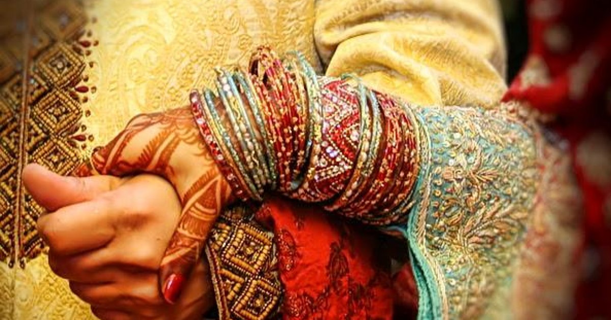 প্রথম স্ত্রীর অনুমতি ছাড়া বিয়ে করায় কাস্টমস উপ-কমিশনারের বিচার শুরু